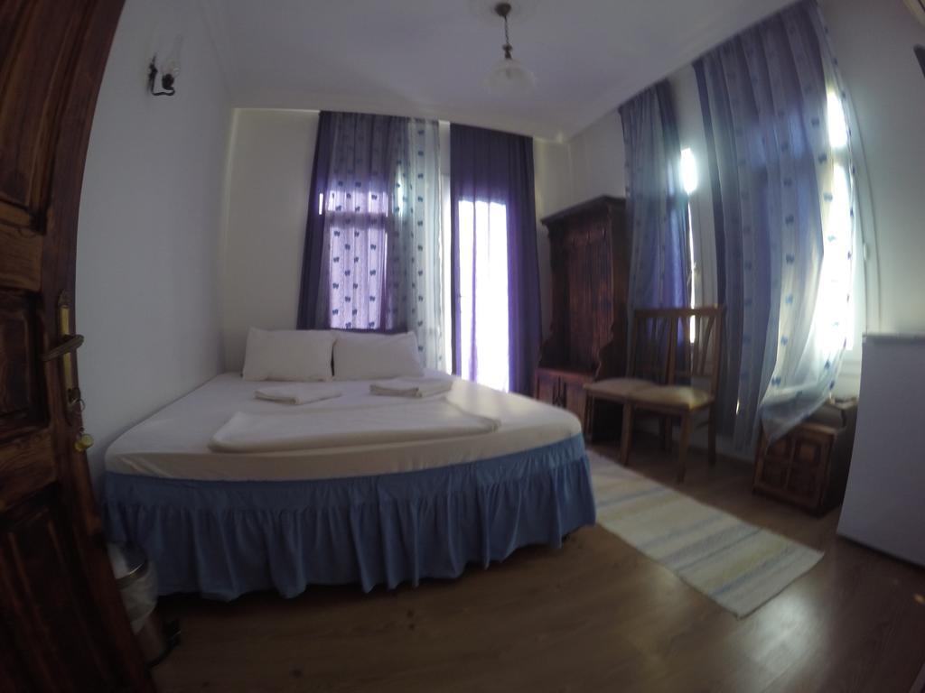Akkin Pansiyon Hotel Kas Exterior photo