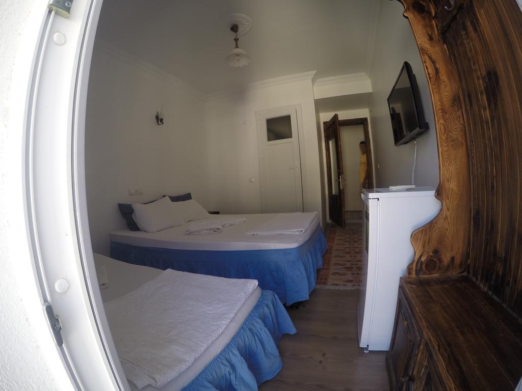 Akkin Pansiyon Hotel Kas Exterior photo