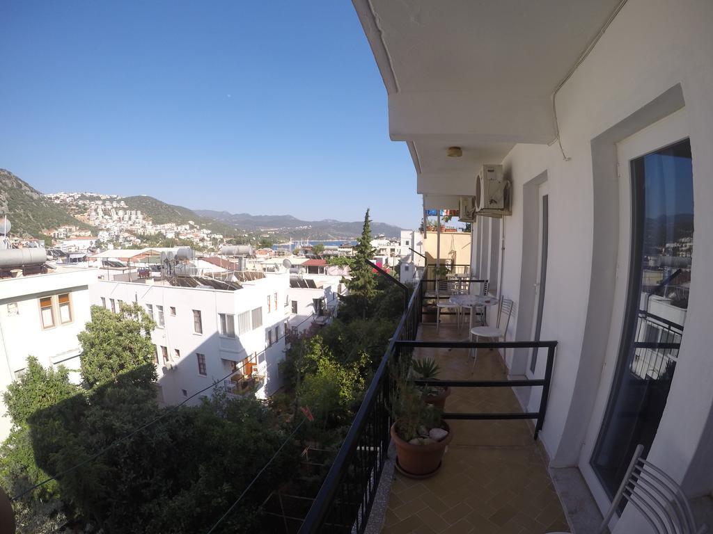 Akkin Pansiyon Hotel Kas Exterior photo